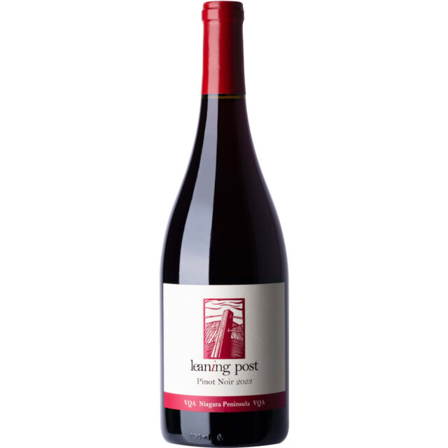 Leaning Post Pinot Noir